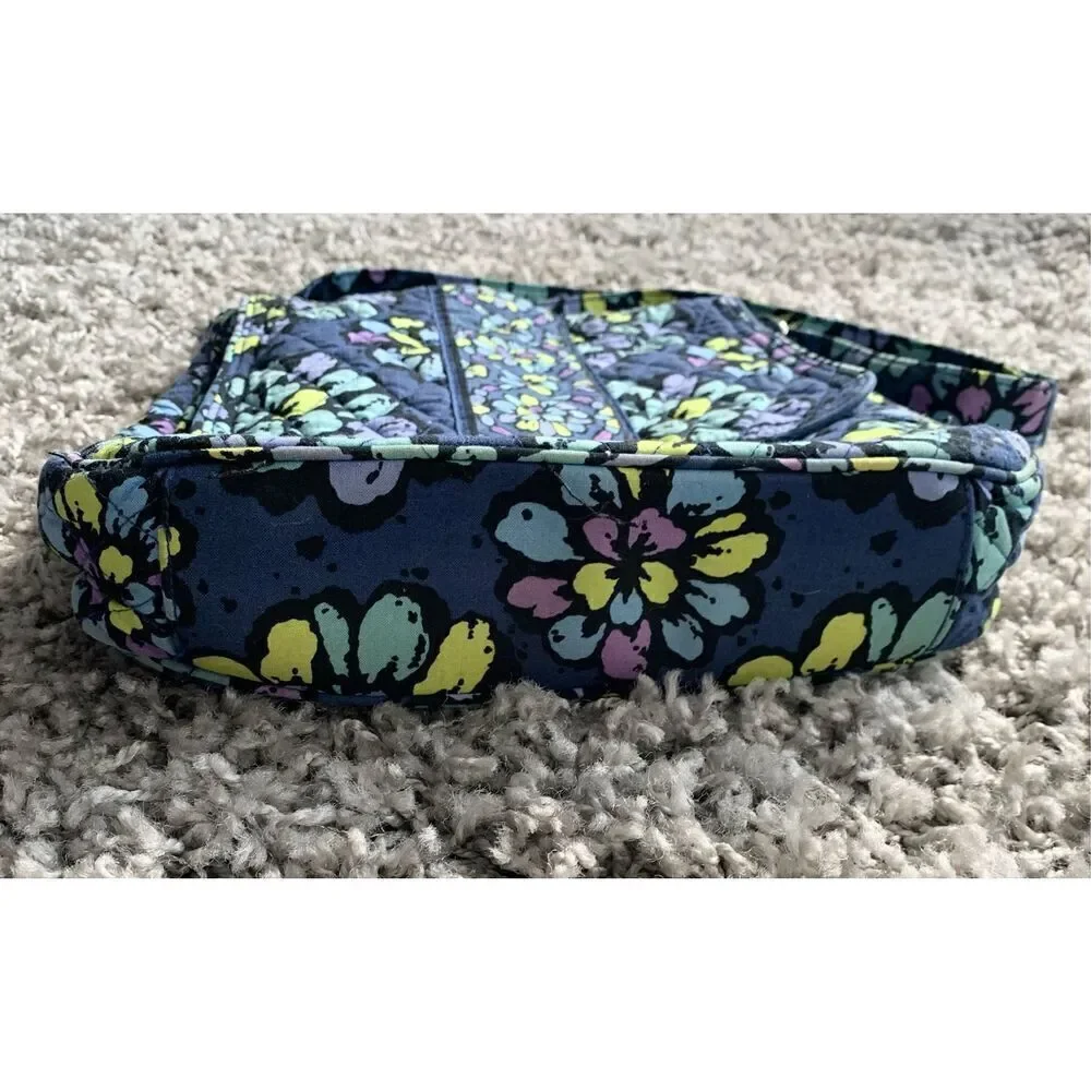 Vera Bradley INDIGO POP Crossbody Hipster Mailbag Purse